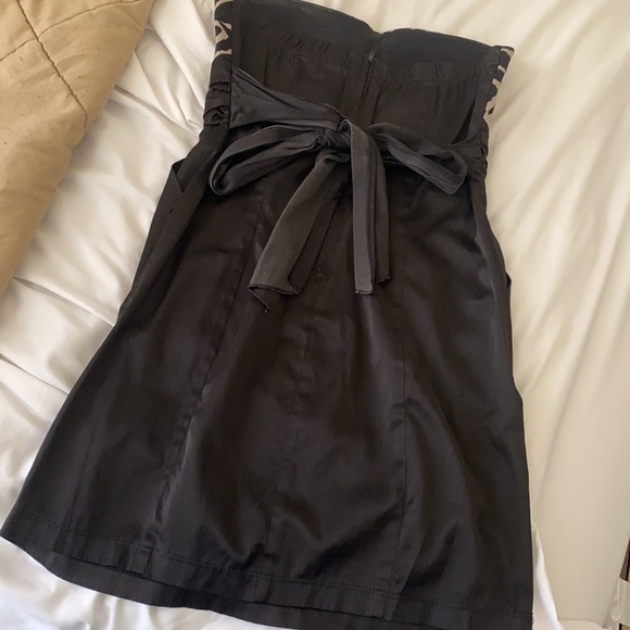 Dress - Picture 3 of 4